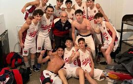 Gallegos acompa&ntilde;&oacute; a la U17.