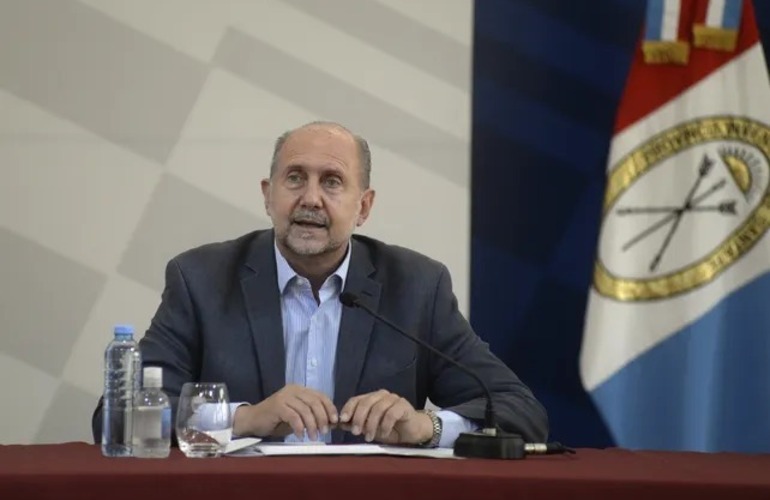 La crisis pol&iacute;tica y econ&oacute;mica acicatea la decisi&oacute;n del rafaelino de despegar los comicios provinciales de los nacionales.