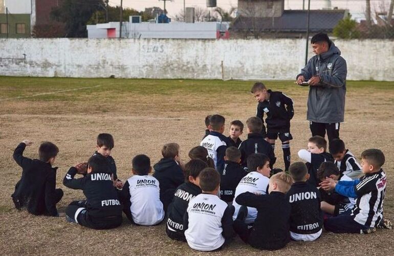 Imagen de Sábado y domingo en Unión, se desarrollará un torneo de fútbol infantil con 50 equipos de la región