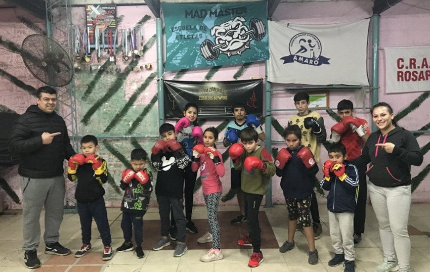 Imagen de El Zeballos Boxing, dirigido por Ra&uacute;l Zeballos, tiene gran convocatoria de chicos y adultos para los entrenamientos.