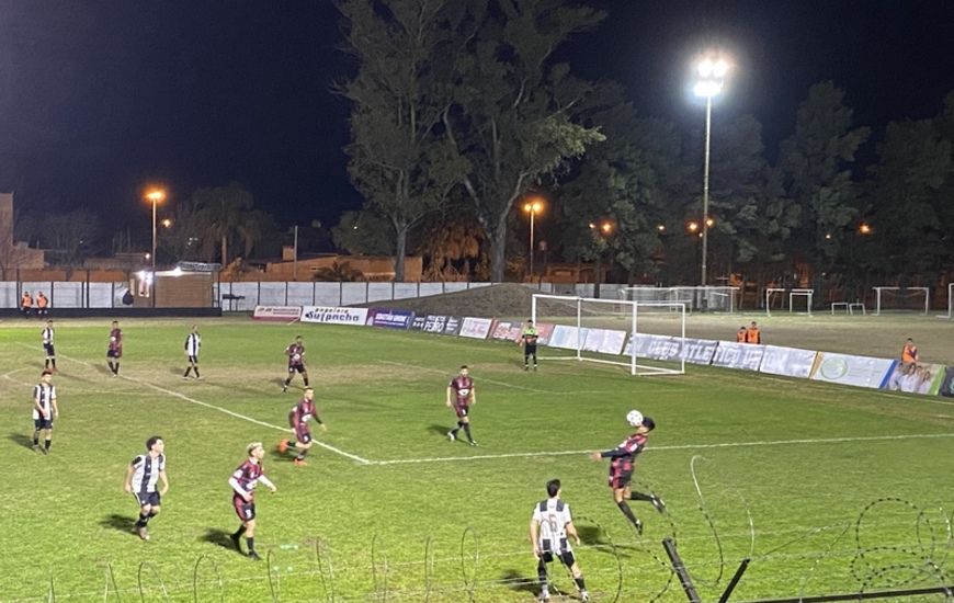 Imagen de Uni&oacute;n y Figherense empataron 1 a 1 por la fecha 2 de la Liga Regional Del Sud
