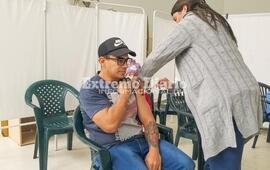 Imagen de Covid-19: Contin&uacute;a la vacunaci&oacute;n en Arroyo Seco