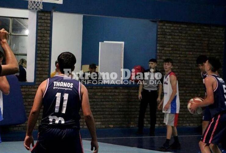 Imagen de Reserva B: ASAC no pudo de local contra Servando Bayo y cayó 96 a 72 por la fecha 7 de la Zona Campeonato