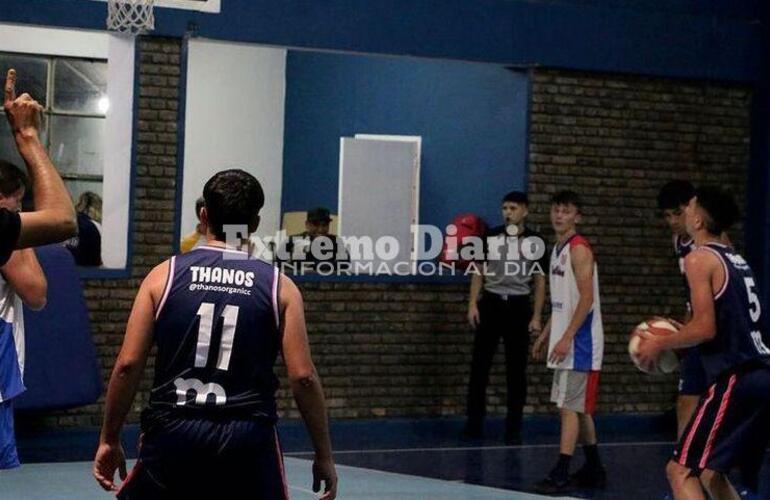 Imagen de Reserva B: ASAC no pudo de local contra Servando Bayo y cayó 96 a 72 por la fecha 7 de la Zona Campeonato