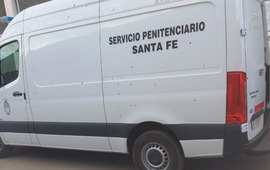 Archivo: los 26 impactos de bala contra la combi del Servicio Penitenciario