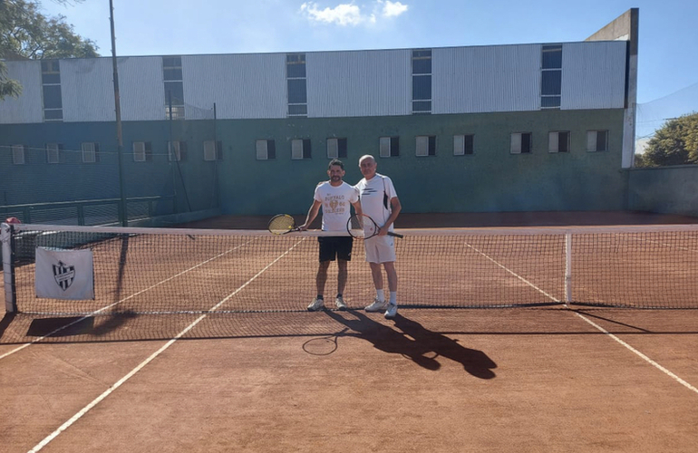 Imagen de Torneo de Tenis para Caballeros en Uni&oacute;n