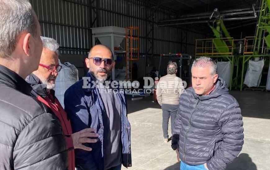 Imagen de Concejales y el director de Habilitaciones en Worms