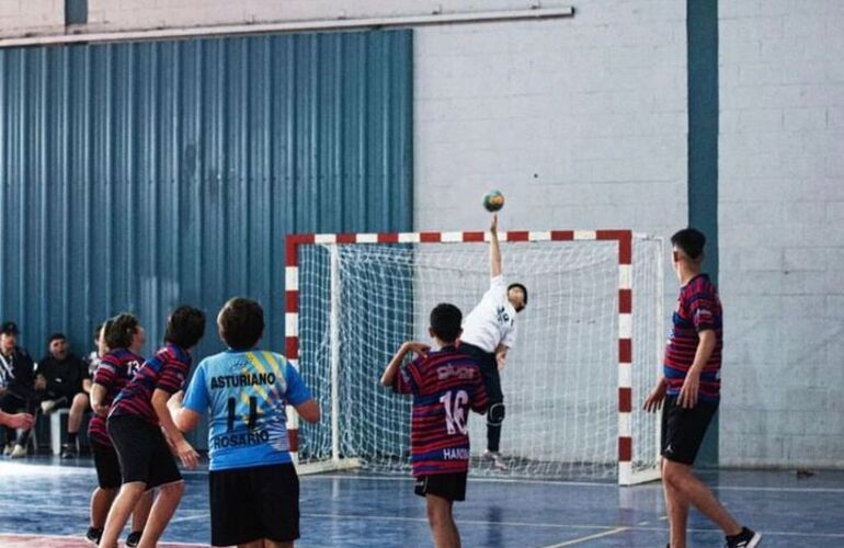 Imagen de Los Cadetes Masculino de Talleres cayeron 26 a 14 frente a Nueva Aurora por la Fecha 3 del Clausura