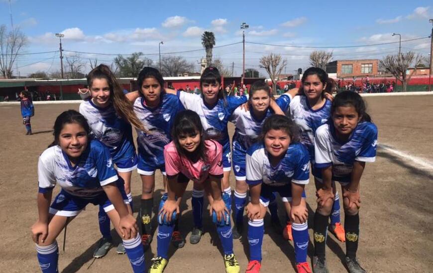 Imagen de F&uacute;tbol: Las chicas de Libertad de General Lagos, cosecharon 1 triunfo y 1 derrota ante diferentes rivales.