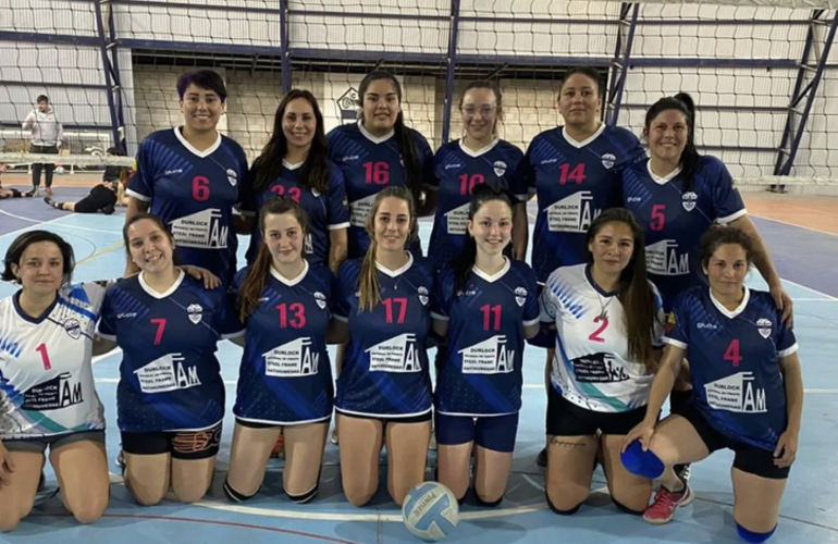 Imagen de V&oacute;ley: La 1era Divisi&oacute;n femenina de Central Argentino de Fighiera, perdi&oacute; 3-0 ante Uni&oacute;n de Pav&oacute;n Arriba