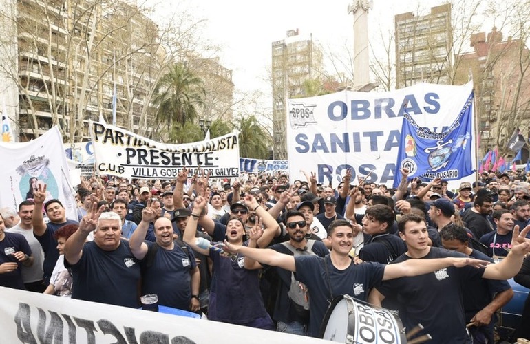 Los gremios y las agrupaciones afines coparon la parada. Foto: Franco Trovato Fuoco