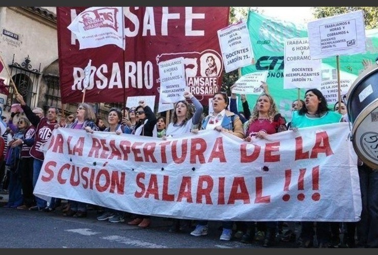 Esta semana hubo tres días de paro docente y dos de estatales.