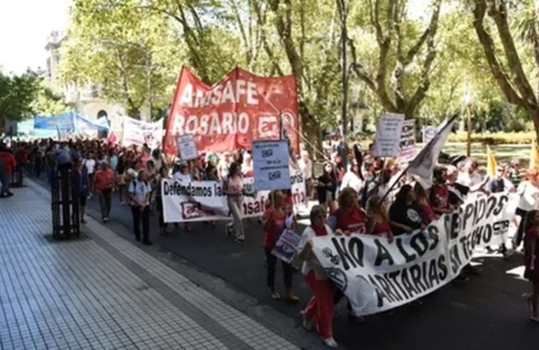 Los gremios docentes ya afirman que se profundizar&aacute; el conflicto. Foto: Francisco Guillen