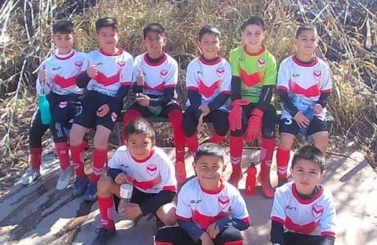 Imagen de Las categorías 2016, 2015, 2014, 2013 y 2012 de Juventud Unida de Pueblo Esther clasificaron a los cuartos de final de la Liga LIFA