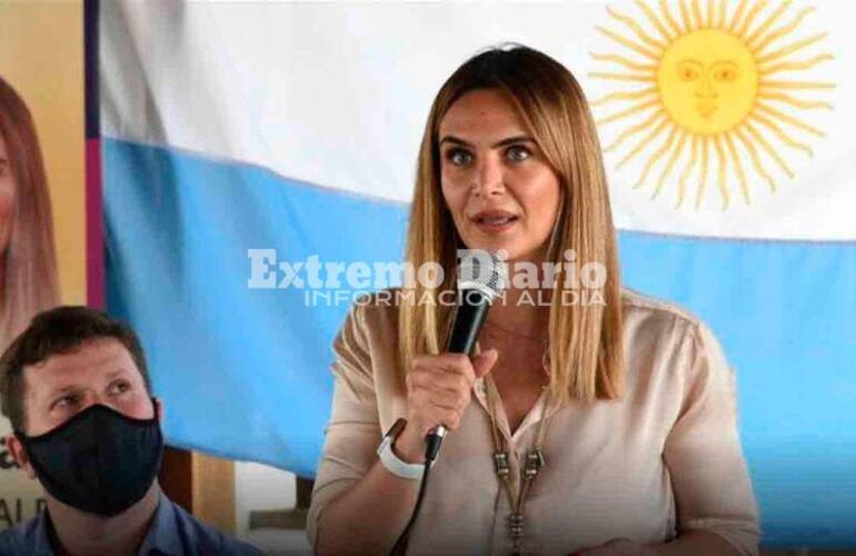 Imagen de Amalia Granata no firma la paz: pidi&oacute; la libertad del hombre que atac&oacute; a Cristina