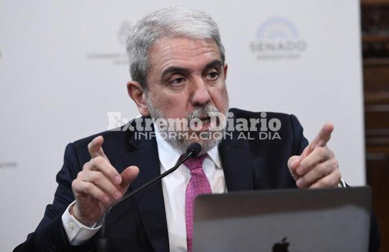 Imagen de Ataque a Cristina: An&iacute;bal Fern&aacute;ndez present&oacute; la renuncia, pero el Presidente lo ratific&oacute; en el cargo