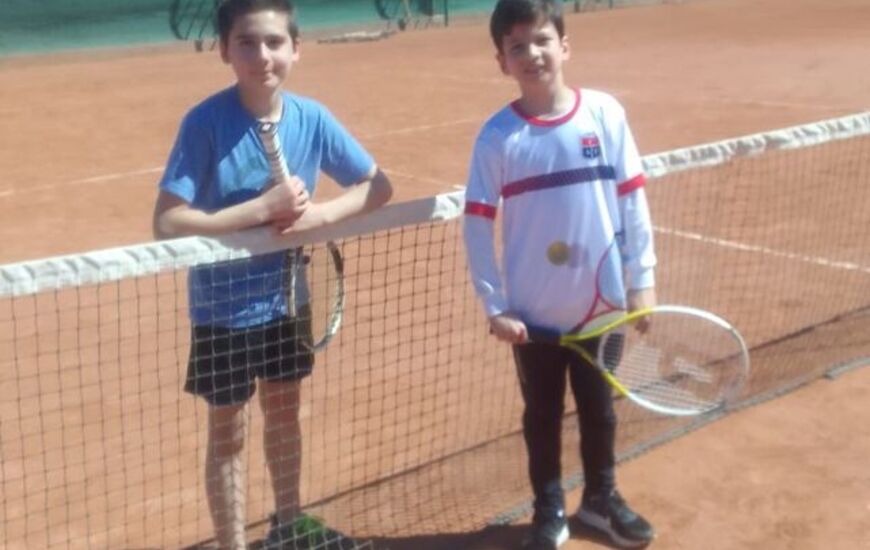 Imagen de En Talleres se desarroll&oacute; la primera instancia de un torneo Sub 10 y Sub 12 donde participaron alrededor de 30 chicos