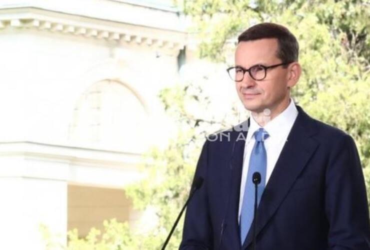 "Debemos hacer todo lo posible para que las nuevas generaciones puedan aprender la verdad sobre la historia más reciente" afirmó el ministro de Educación. "Debemos hacer todo lo posible para que las nuevas generaciones puedan aprender la verdad sobre la historia más reciente" afirmó el ministro de Educación.