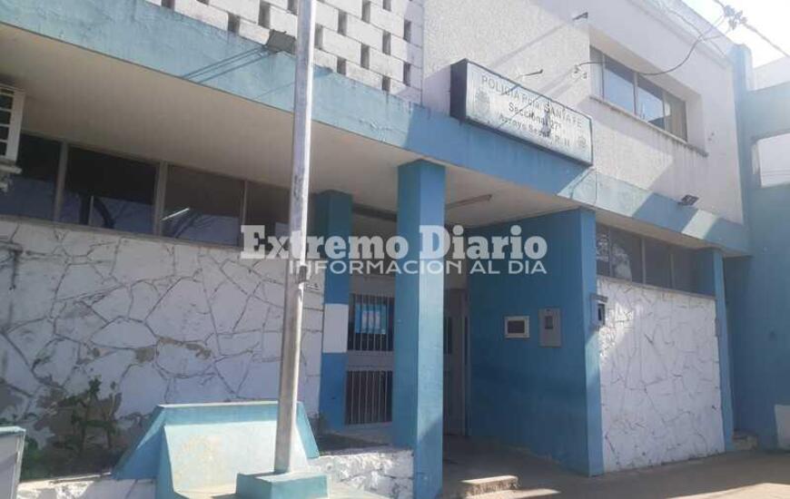 Imagen de Vecinos atrapan a un ladr&oacute;n que intent&oacute; robarle a una joven