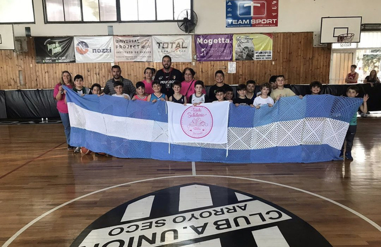 Imagen de El Club Unión, se suma a la campaña solidaria de las Reinas Tejedoras.