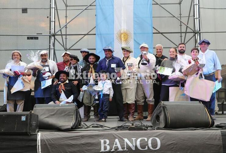 Imagen de 40 parejas participaron del Quinto Concurso de Asado a la Estaca