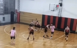 Imagen de B&aacute;squet: Uni&oacute;n perdi&oacute; ante Calzada por la Zona Campeonato.