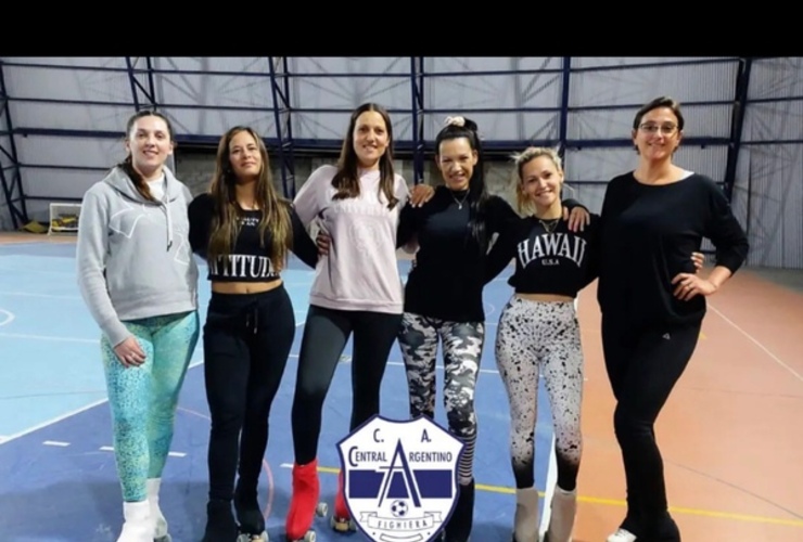 Imagen de El Club Central Argentino de Fighiera, suma clases de patín para Adultas, mayores de 18 años.