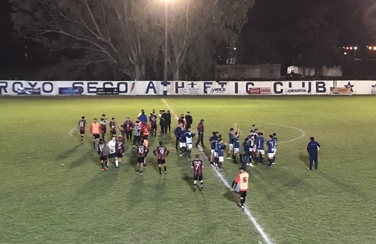 Imagen de F&uacute;tbol 1era Divisi&oacute;n: A.S.A.C. le gan&oacute; 2 a 0 como local a Sportivo Figherense.