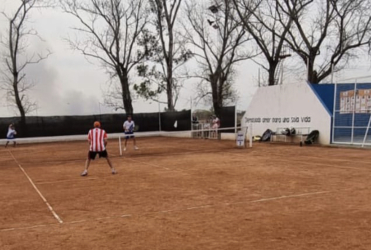 Imagen de Tenis: Central Argentino venció 5-4 a Riberas y es líder del torneo Interclubes.