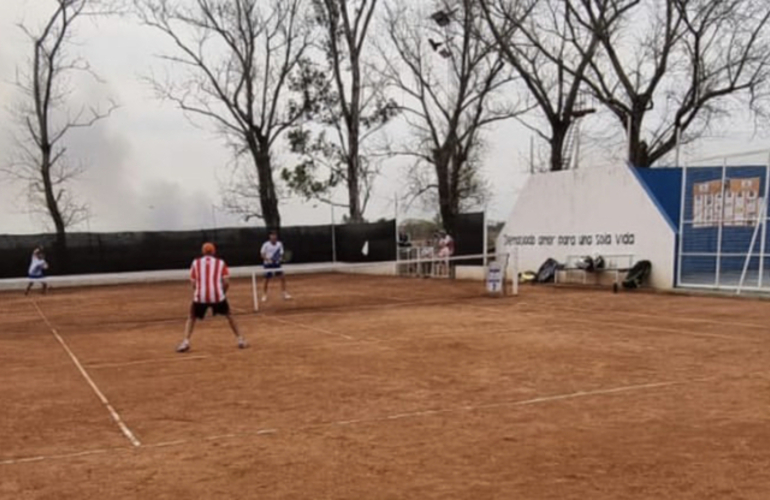 Imagen de Tenis: Central Argentino venció 5-4 a Riberas y es líder del torneo Interclubes.