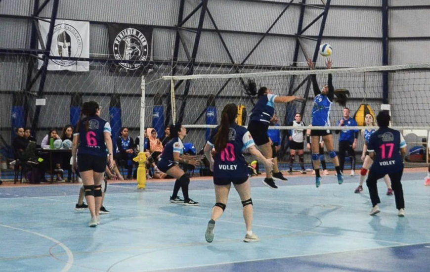 Imagen de V&oacute;ley: Central Argentino perdi&oacute; 3-0 ante Atl&eacute;tico Empalme en 1era Divisi&oacute;n femenina.