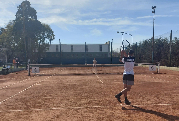 Imagen de Torneo de Tenis en Unión para Caballeros en categoría B.