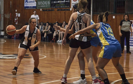 Imagen de Esta noche, el Maxi B&aacute;squet Femenino de C.A.U. jugar&aacute; ante Banco de Rosario.