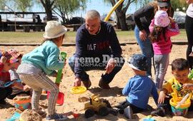 Imagen de El Centro de Cuidado Infantil celebr&oacute; la llegada de la primavera