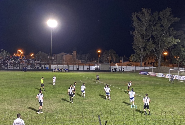 Imagen de En el Antonio Di Giacomo, Unión y Central Argentino empataron sin goles por la fecha 9