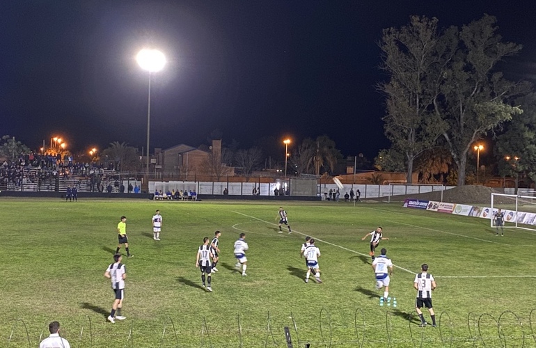 Imagen de En el Antonio Di Giacomo, Unión y Central Argentino empataron sin goles por la fecha 9