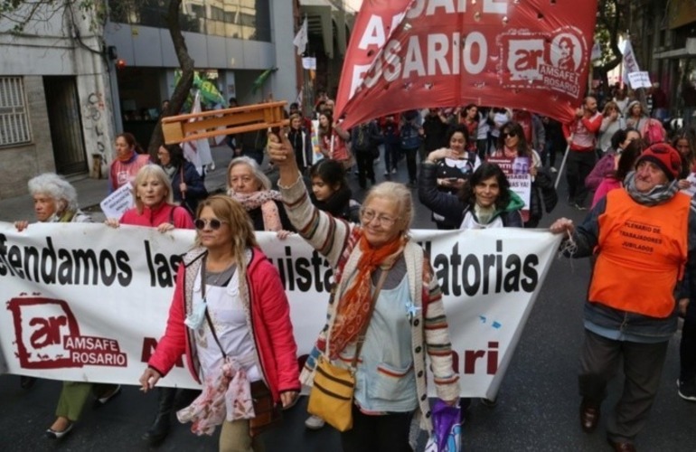 En Rosario los docentes analizan realizar una nueva movilización esta semana. (Alan Monzón/Rosario3)