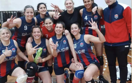 Imagen de El Maxi V&oacute;ley A Femenino de Talleres, gan&oacute; como visitante frente a Saladillo Club, por 3 a 0.
