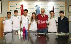 Imagen de Alumnos de la escuela Santa Mar&iacute;a Goretti entrevistaron a Nizar Esper