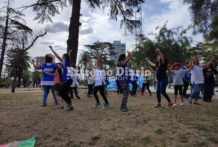 Imagen de Amsafe: Jornada de encuentro en la plaza 9 de julio