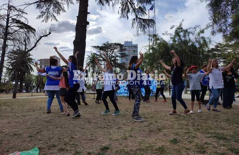 Imagen de Amsafe: Jornada de encuentro en la plaza 9 de julio