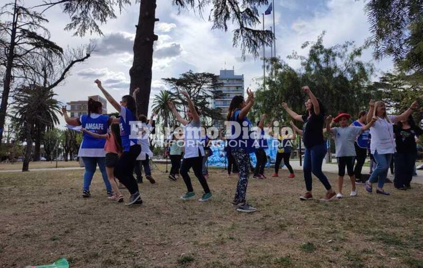 Imagen de Amsafe: Jornada de encuentro en la plaza 9 de julio