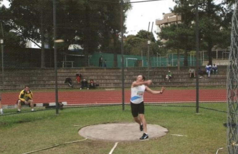 Imagen de Sergio Macedro, competirá en Lanzamiento de Bala y Disco, en el Campeonato Nacional en San Luis.