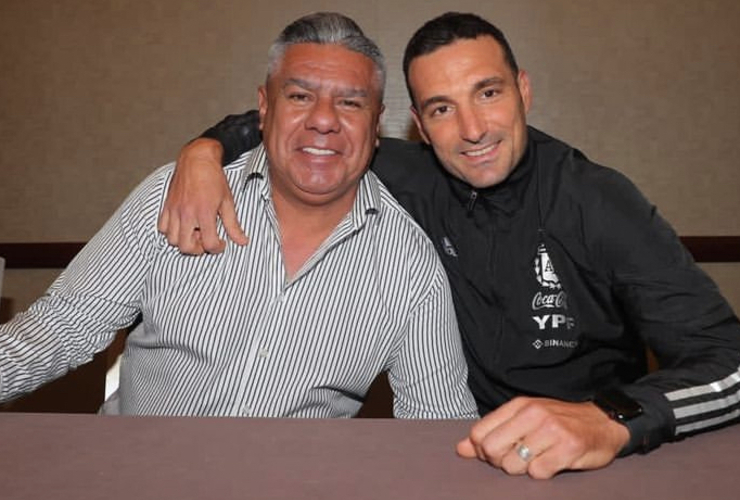 Imagen de El presidente de la AFA, Chiqui Tapia, confirmó a Lionel Scaloni como DT de la Selección hasta 2026