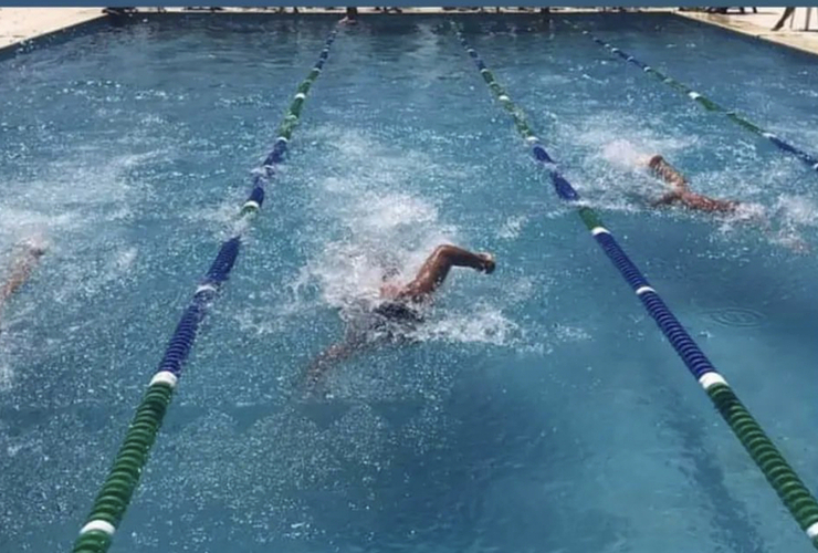 Imagen de El Rowing Club, abrió la inscripción para las clases de natación de la temporada 2022/23.