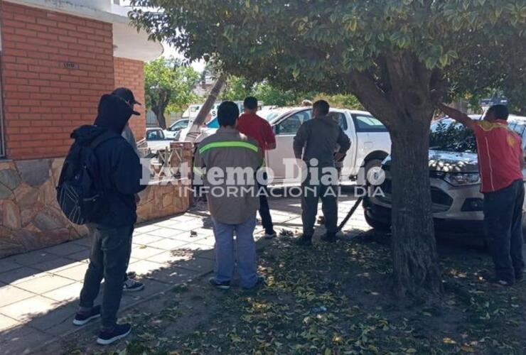 Imagen de Fuerte impacto entre vehículos