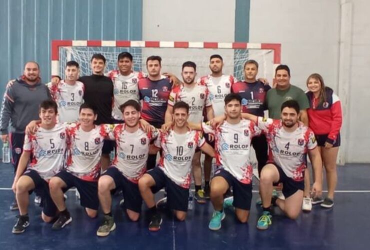 Imagen de Handball: Talleres venció a Amistad-Unión y perdió con Ciudad VT en 1era División.