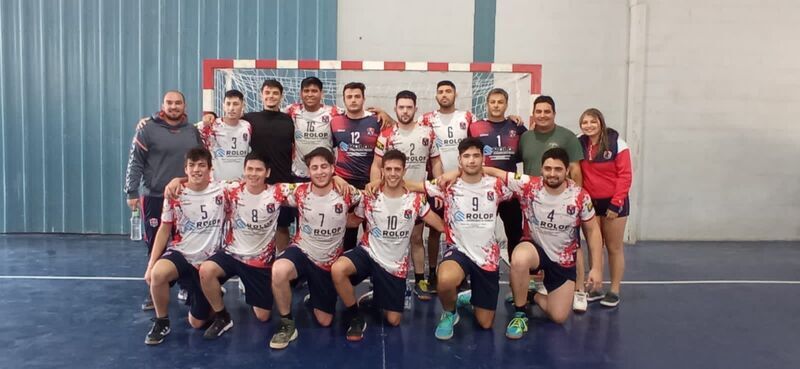 Imagen de Handball: Talleres venci&oacute; a Amistad-Uni&oacute;n y perdi&oacute; con Ciudad VT en 1era Divisi&oacute;n.