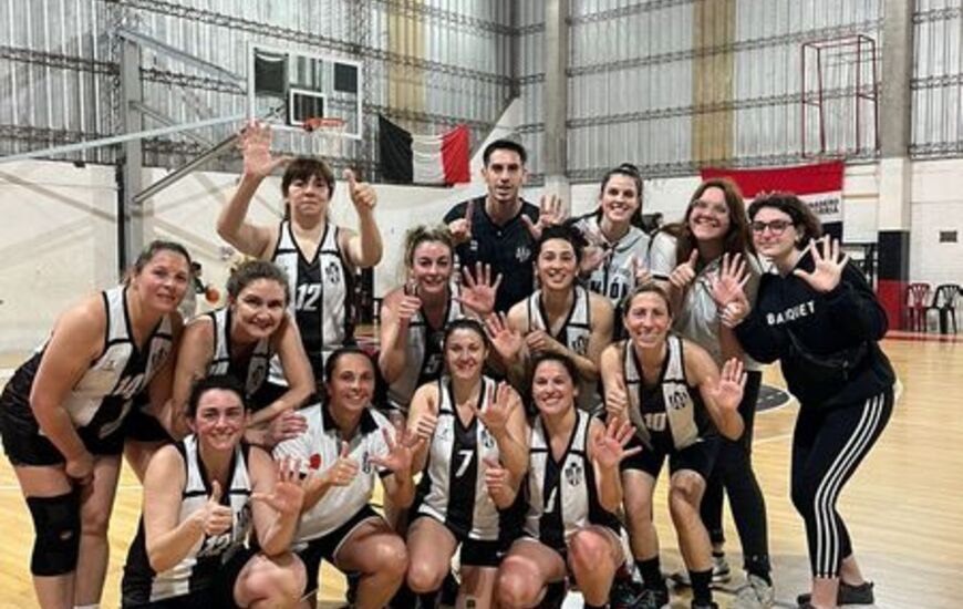 Imagen de B&aacute;squet Femenino: C.A.U. pas&oacute; a la Final del torneo ante Banco 2.