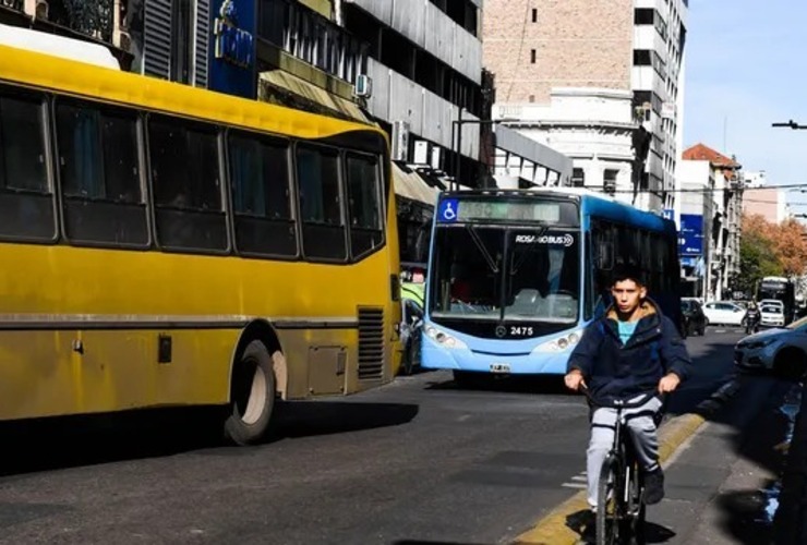 Imagen de Paritaria de la UTA: "Si no hay respuestas no queda otra que el paro por tiempo indeterminado"